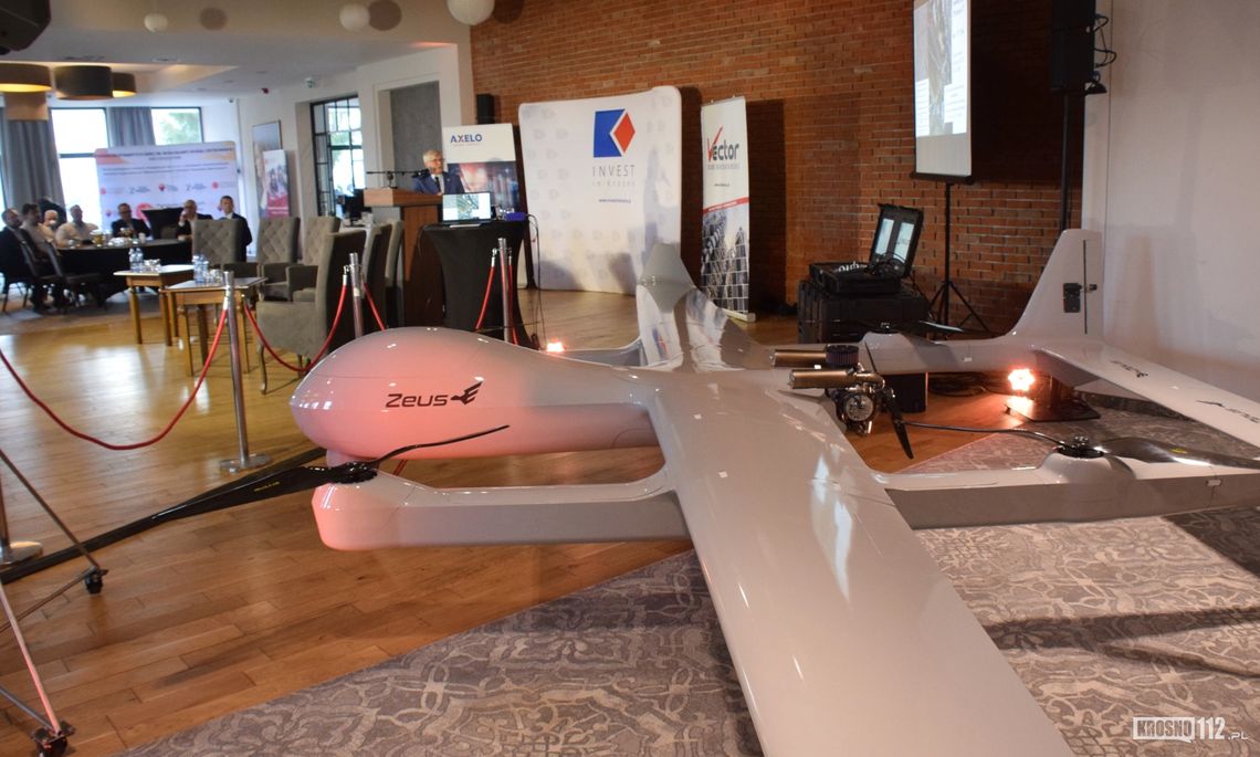 VII Forum Gospodarcze w Krośnie z lotniczymi akcentami