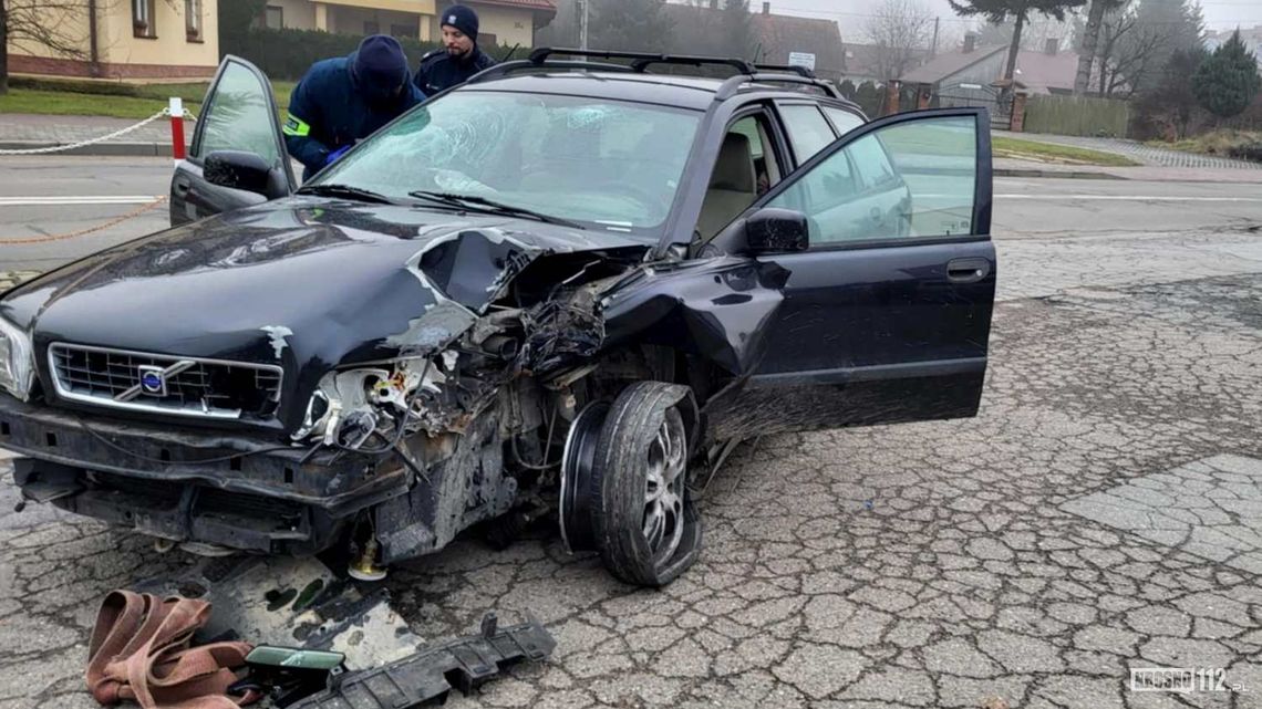 Niebezpieczne zdarzenie na Powstańców Śląskich. Dwóch pijanych kierowców zatrzymanych