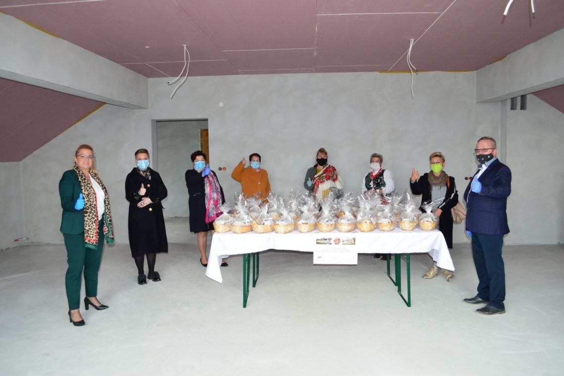 W Łękach Dukielskich powstaje Centrum Kultury Wiejskiej. Kółko Rolnicze buduje „Pałac”