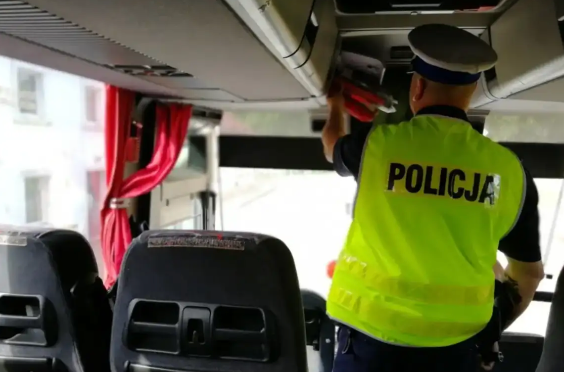 Wakacyjne kontrole autokarów ruszają w całym kraju