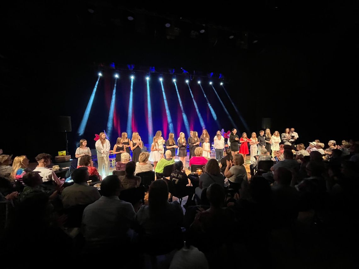"Wieczorek dla Mam… z niespodzianką". Koncert charytatywny dla Antosia już 22 maja!