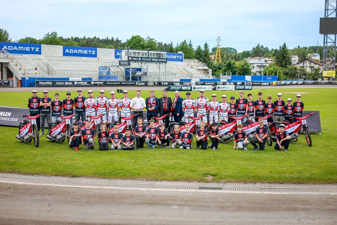 Wilki Krosno inwestują w szkolenie i wypuszczają pierwszego wychowanka do ligi Wilki Krosno inwestują w szkolenie i wypuszczają pierwszego wychowanka do ligi