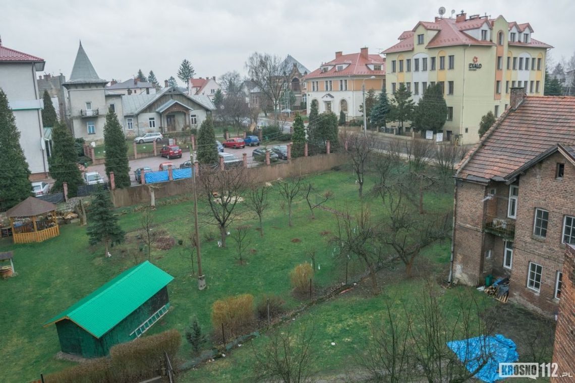 Wiosenne projekty w Krośnie. Niechciane gabaryty i "Zielona Ławeczka"