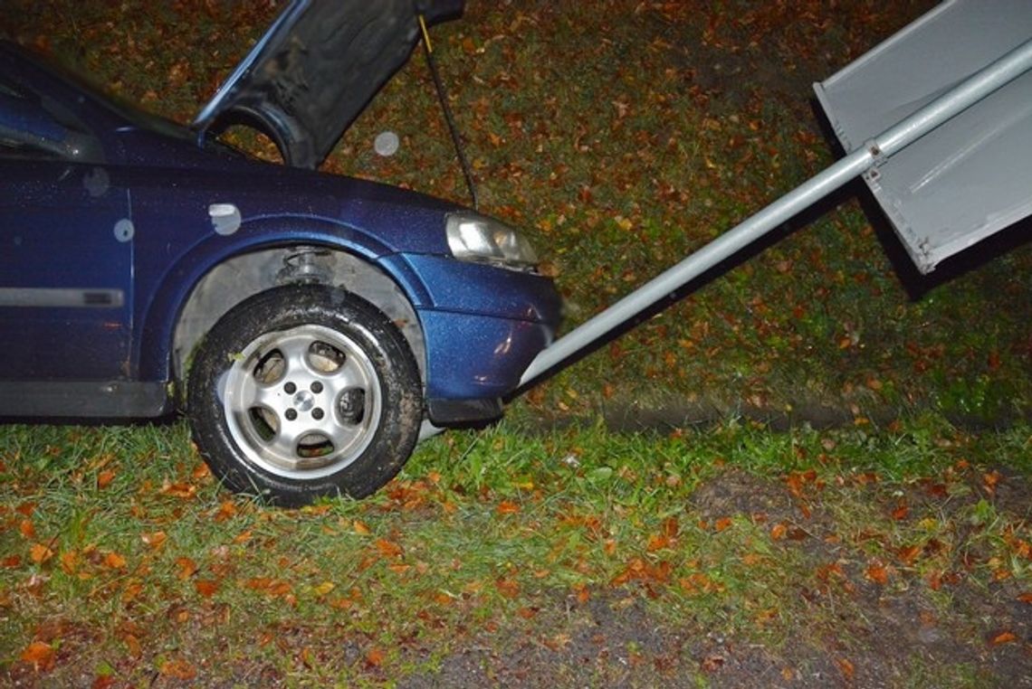 WOLA KOMBORSKA: Dwie osoby w tym 10-letnia dziewczyna ranne w wypadku