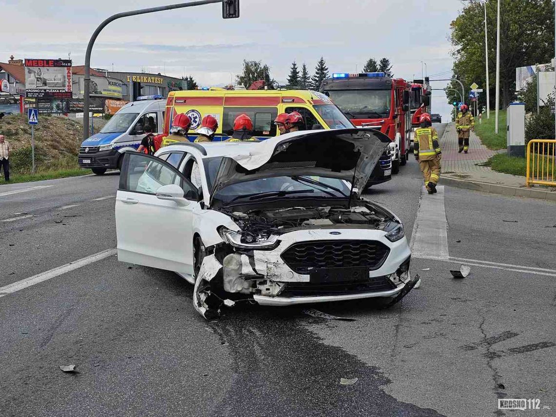 Wypadek samochodowy na Bieszczadzkiej w Krośnie