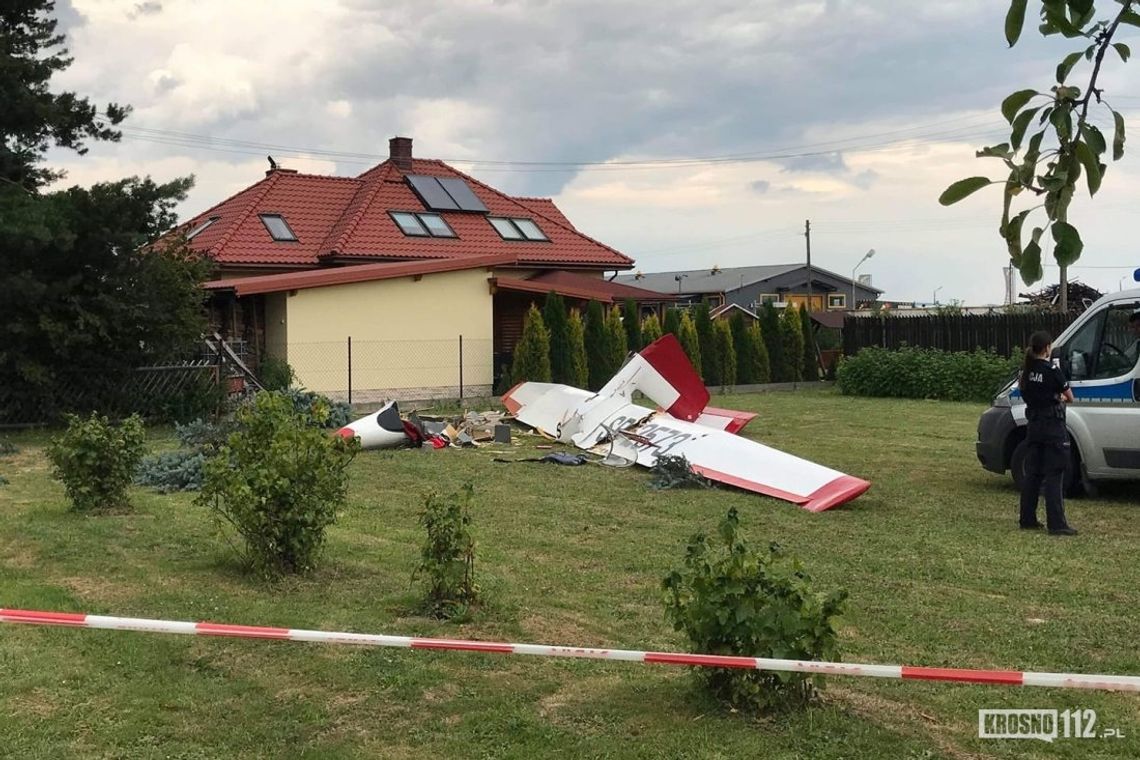 Wypadek szybowca przy lotnisku w Krośnie. Akcja ratunkowa