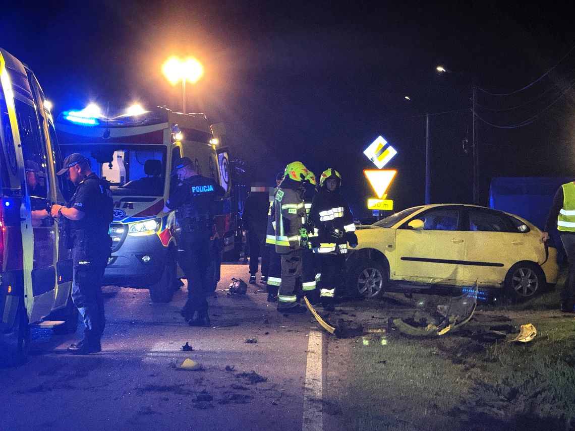 Wypadek w Bliznem. 17-latek kierował autem bez uprawnień