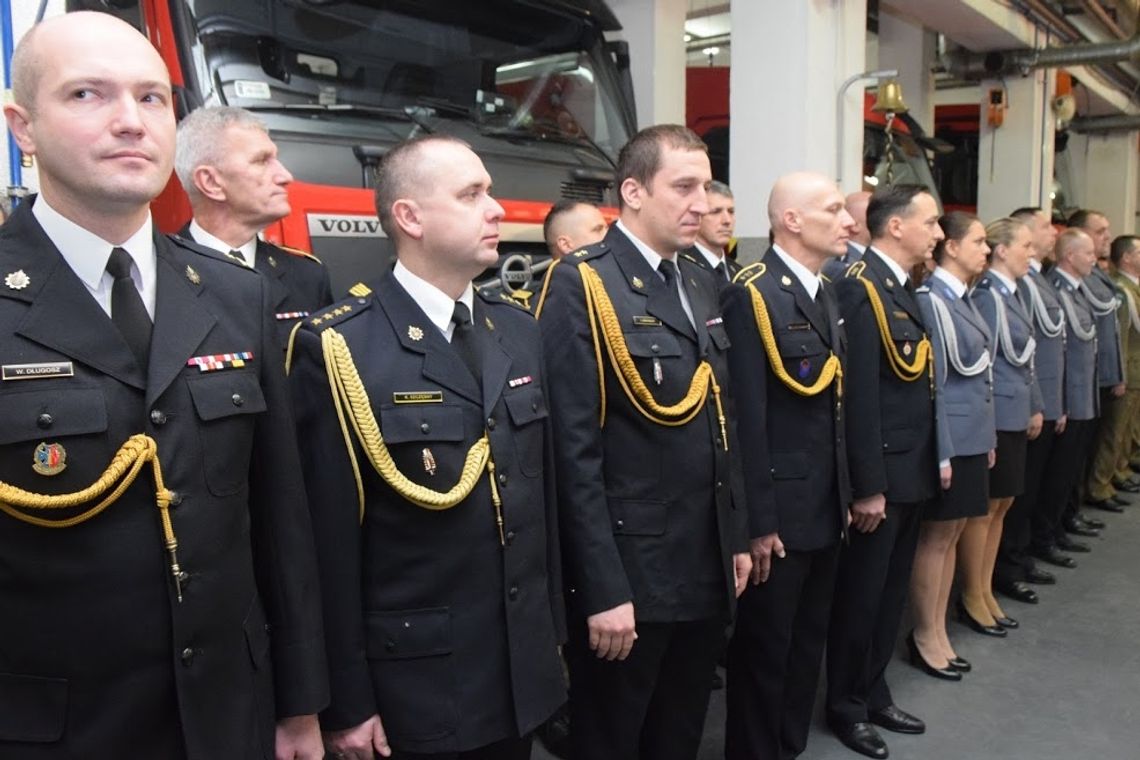 Wyróżnienia dla funkcjonariuszy Policji i Straży Pożarnej z Krosna