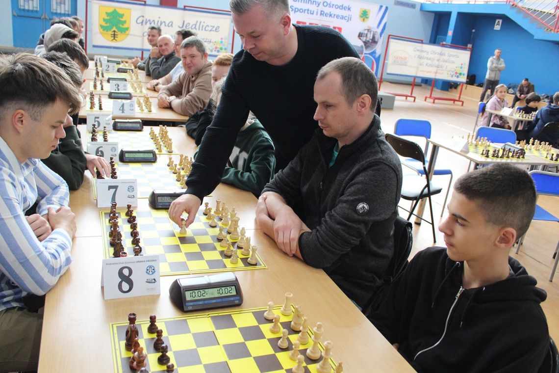 XVII Otwarty Turniej Szachowy z okazji Narodowego Święta Niepodległości w Jedliczu