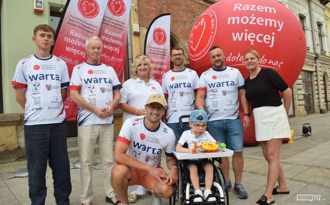 Z Dukli na Hel. Łukasz Głód przemierzy tę trasę rowerem by wesprzeć 5-letniego Filipa