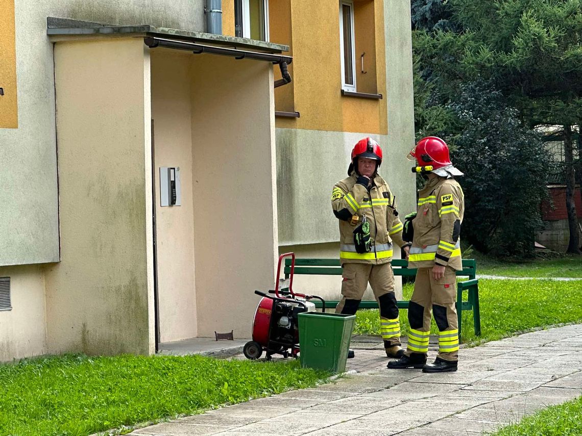Zadymienie w mieszkaniu przy ul. Podchorążych Zadymienie w mieszkaniu przy ul. Podchorążych