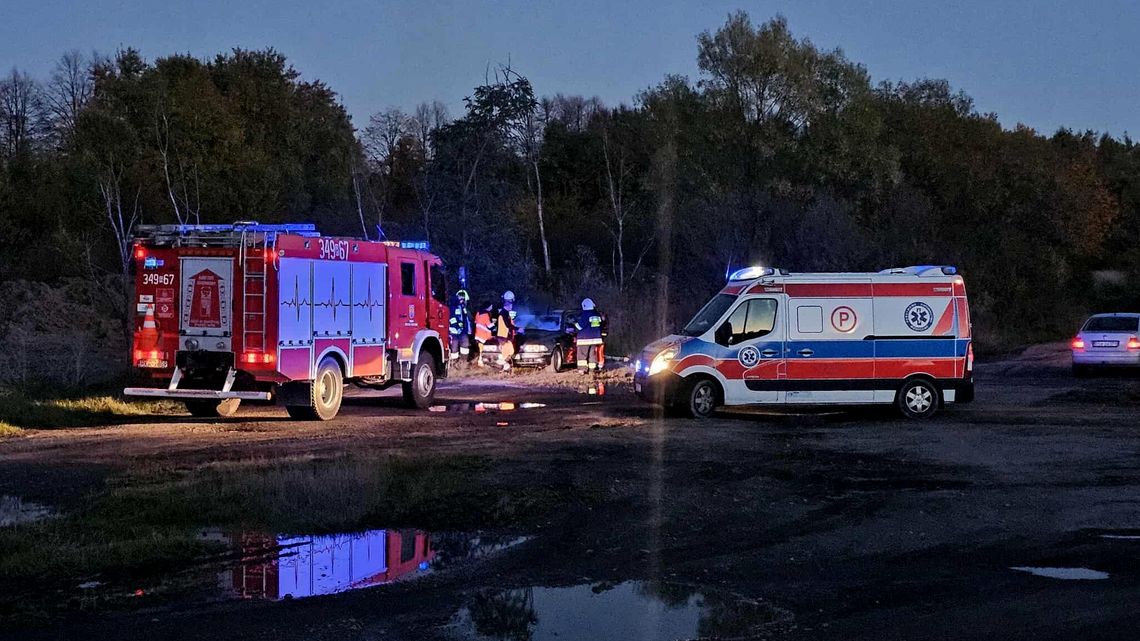 Zalesie. Nieprzytomny mężczyzna w samochodzie [Aktualizacja: zgon]