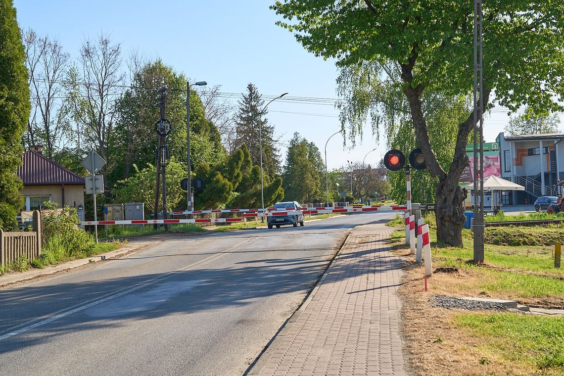 Zamknięcie przejazdów kolejowych w gminie Jedlicze na kilka miesięcy!