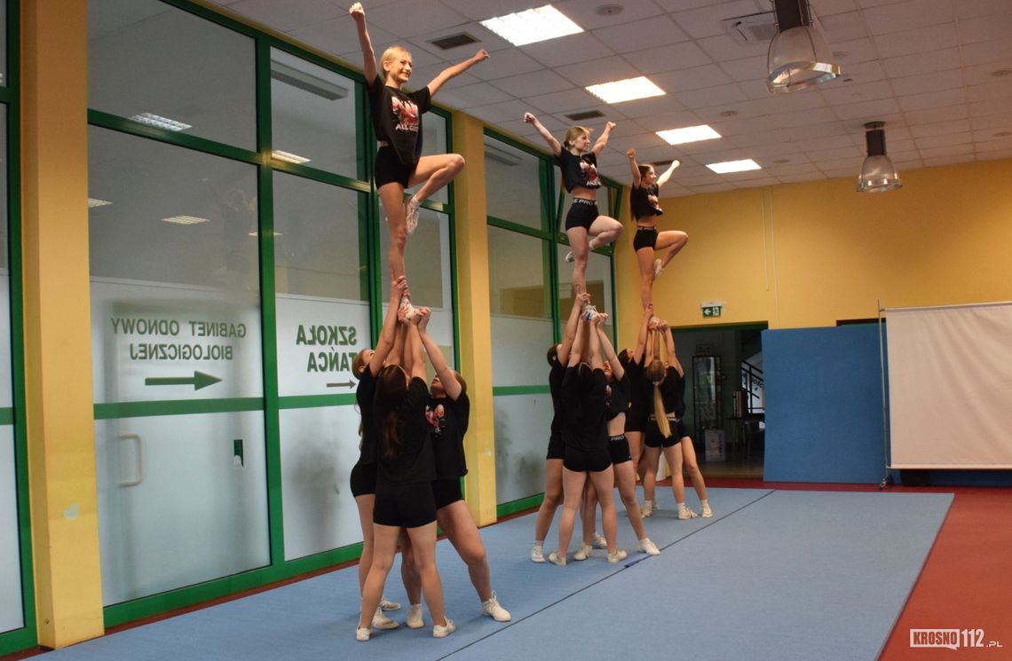 Zawodniczki z Akademii Cheerleaderek Fragolin marzą o udziale w Mistrzostwach Świata