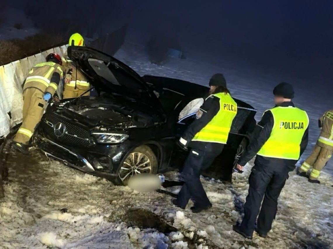 Zdarzenie drogowe na DK19 w Iskrzyni Zdarzenie drogowe na DK19 w Iskrzyni