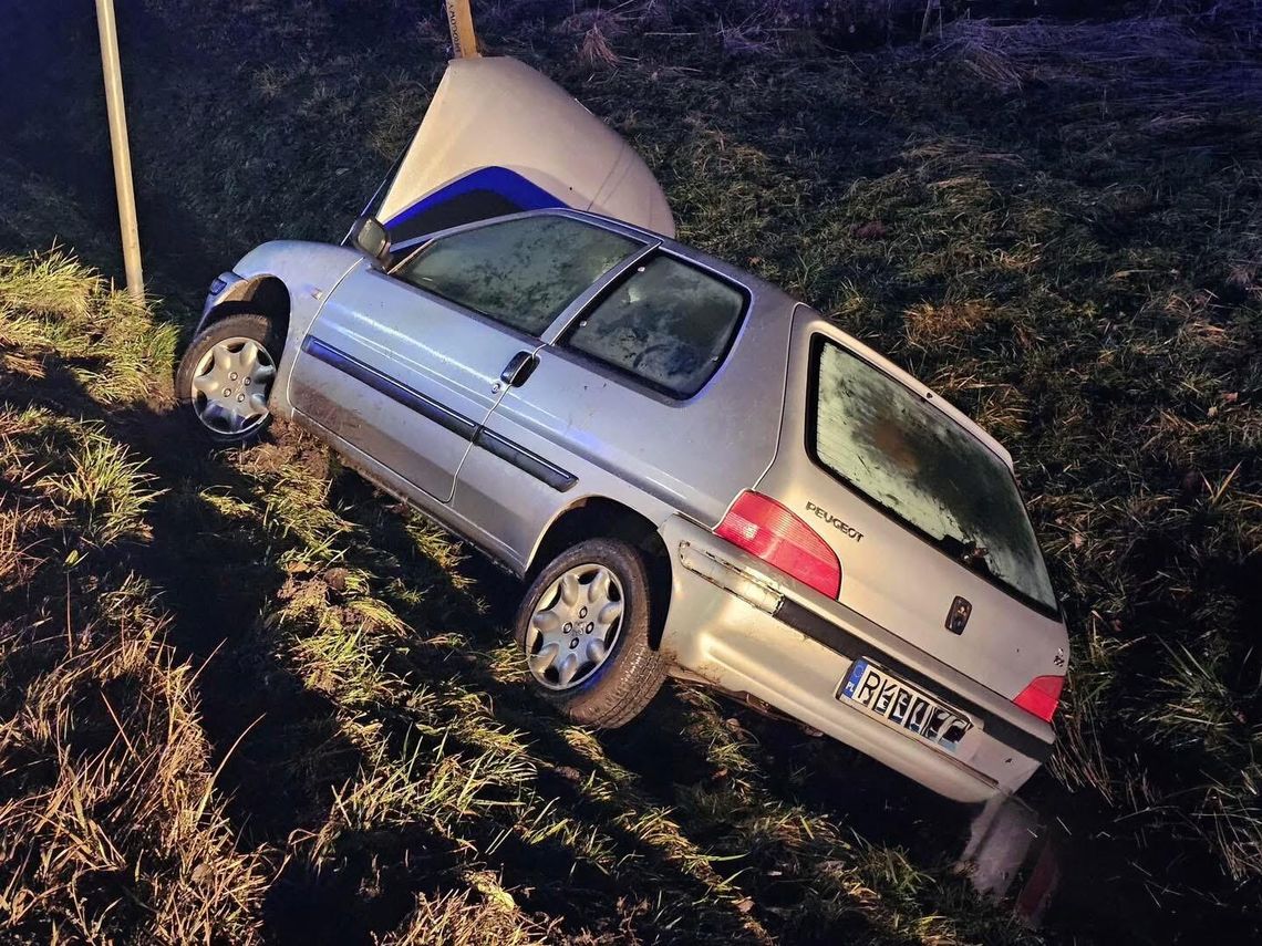 Zdarzenie drogowe na DK19 w Zalesiu Zdarzenie drogowe na DK19 w Zalesiu