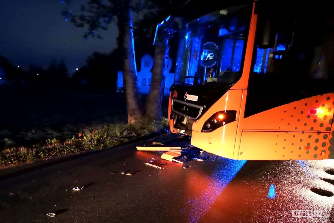 ? Zderzenie autobusu MKS z volkswagenem