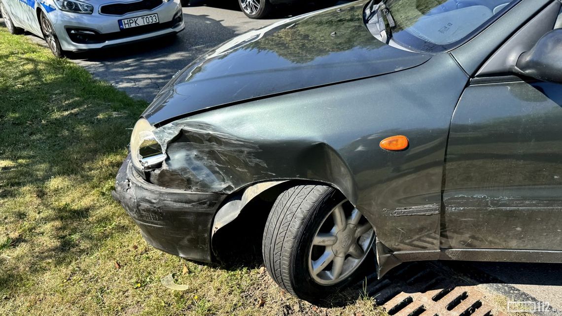 Zderzenie busa z samochodem osobowym w Krościenku Wyżnym