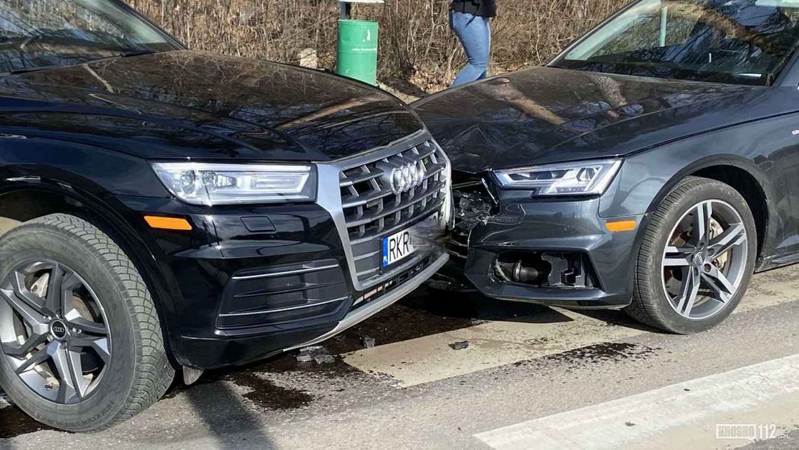 Zderzenie dwóch Audi w Krościenku Wyżnym