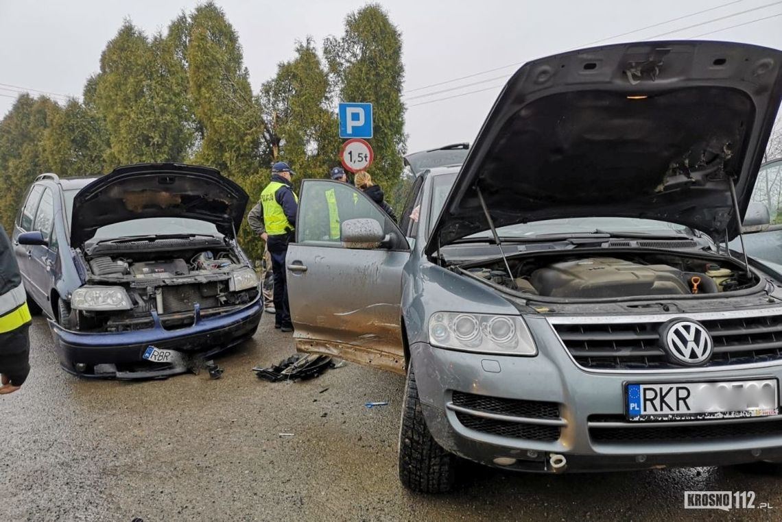 ? Zderzenie dwóch samochodów we Wróbliku Szlacheckim. [AKTUALIZACJA]