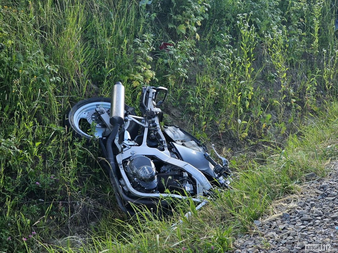 Zderzenie motocyklisty z pieszym pomiędzy Faliszówką a Leśniówką