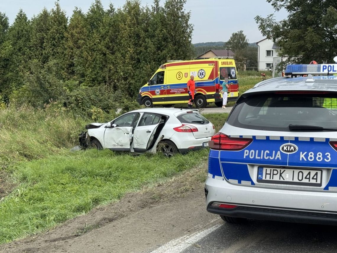 Zderzenie osobówki z ciężarówką na DK73 pomiędzy Jasłem a Pilznem
