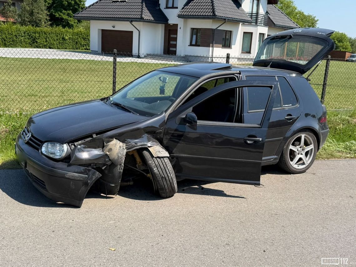 Zderzenie samochodów na Dolińskiej w Korczynie