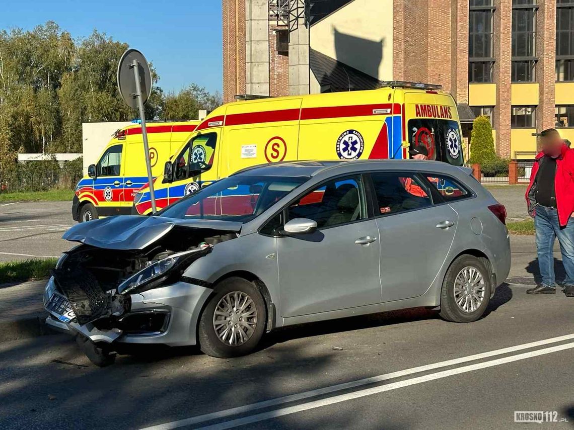 Zderzenie samochodów na Wyszyńskiego