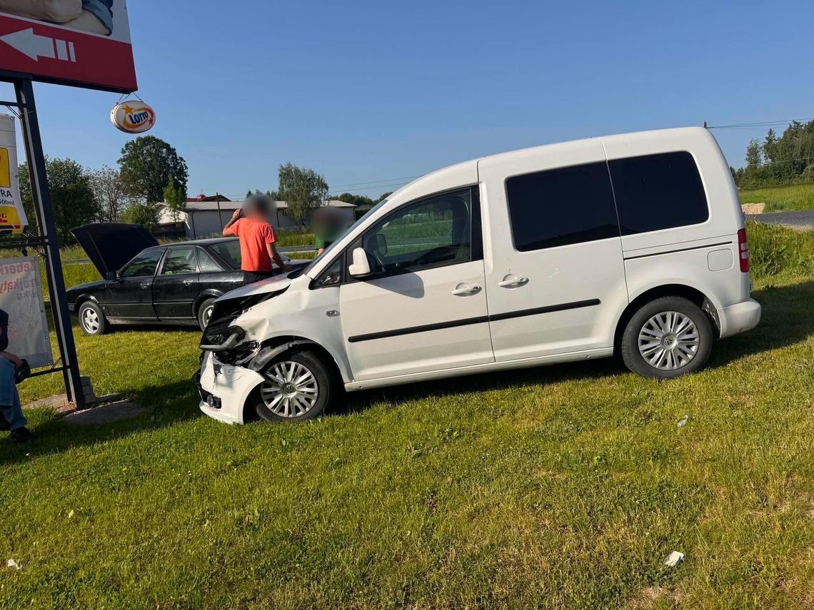 Zderzenie trzech pojazdów w Bajdach Zderzenie trzech pojazdów w Bajdach