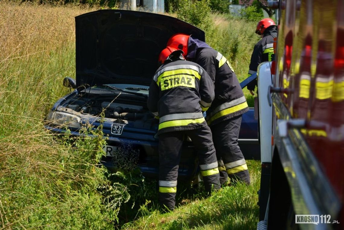 ŻEGLCE: Kolizja Peugeota na "zakrętach"
