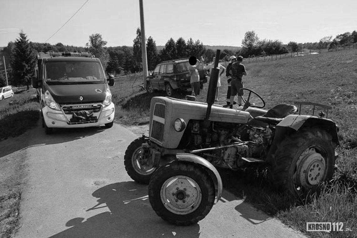 Zmarł 86-letni mężczyzna, po którym przejechał traktor
