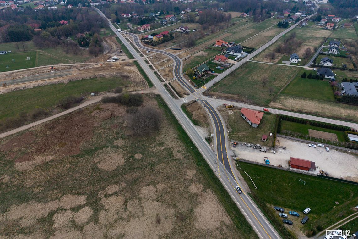 Zmiana organizacji ruchu na DW864 w Pustynach. Trwa budowa łącznika z S19