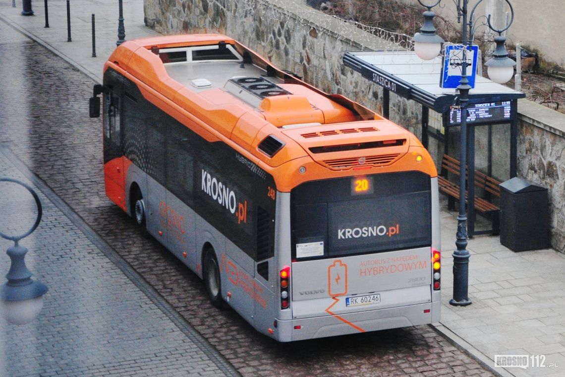 Zmiana rozkładu jazdy MKS w Krośnie. Jak będą kursować autobusy w czasie Świąt Wielkanocnych?