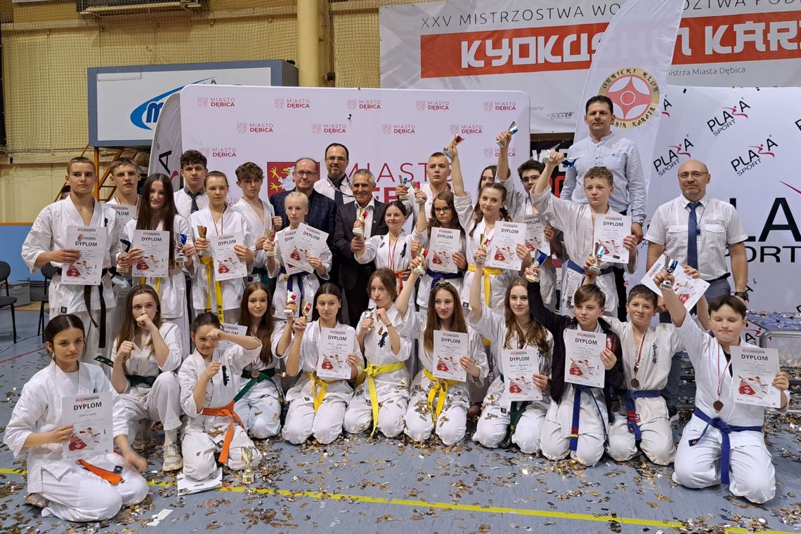 Znakomity występ krośnieńskich karateków na Mistrzostwach Podkarpacia