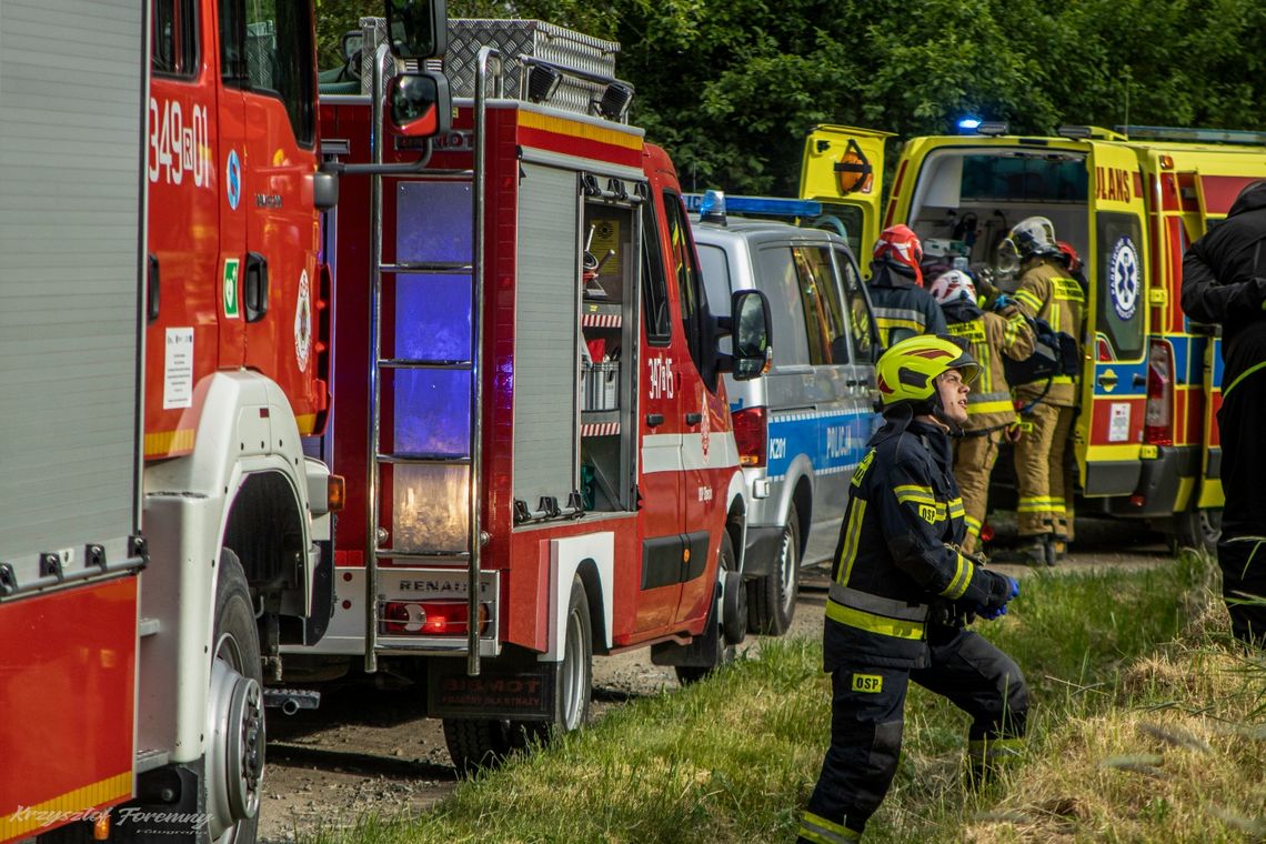 Zręcin. Służby wezwane do palącego się człowieka [AKTUALIZACJA]