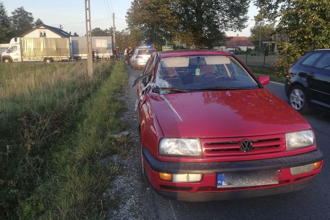 ZRĘCIN: Zderzenie dostawczaka z osobówką na ulicy Bieszczadzkiej