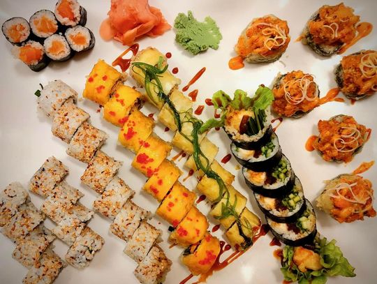 Praca w sushi barze