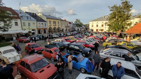Wieczorne Spotkanie Klasyków na Rynku w Krośnie