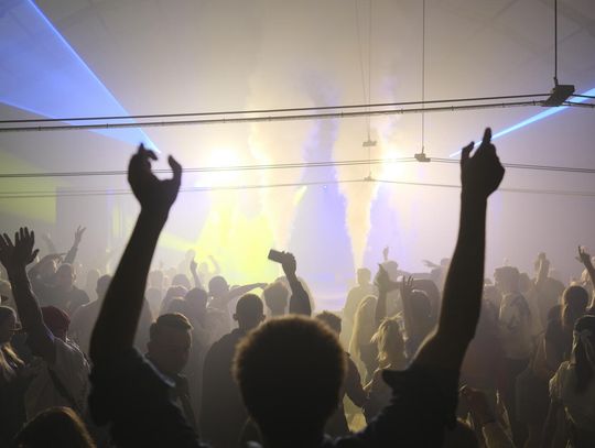 Majówka w Krośnie – koncerty i warsztaty [PROGRAM]