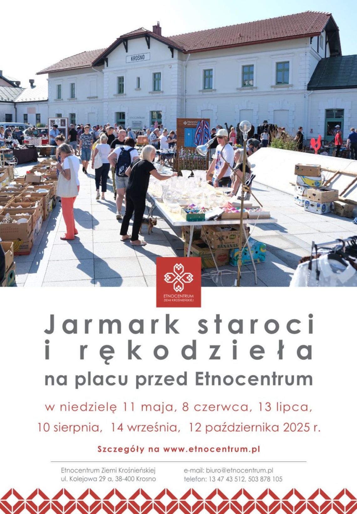 Jarmark staroci i rękodzieła przy Etnocentrum Zdjęcie z jarmarku staroci i rękodzieła przed Etnocentrum