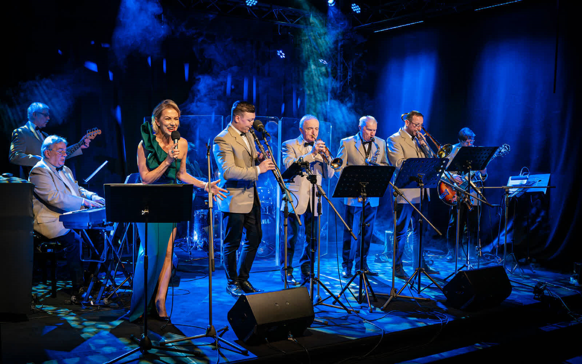 Letni wieczór z dixielandem na krośnieńskim rynku. Koncert Slavia Dixieland Band Letni wieczór z dixielandem na krośnieńskim rynku. Koncert Slavia Dixieland Band
