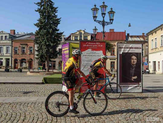 Honorowi dawcy krwi kolejny raz wzięli udział w rajdzie rowerowym przez Krosno i gminę Wojaszówka