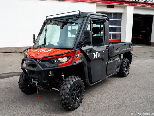 341[R]Q77 - UTV - Can-Am