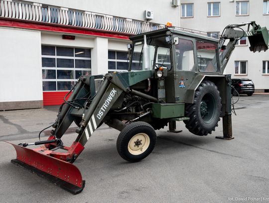 K-162 - koparko-ładowarka Ostrówek