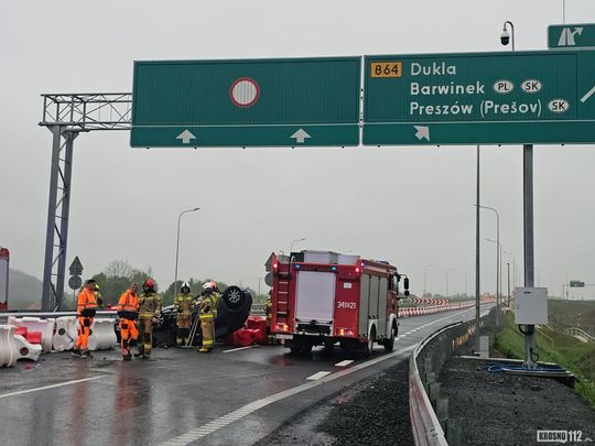 Dachowanie na S19 na węźle S19 "Dukla"