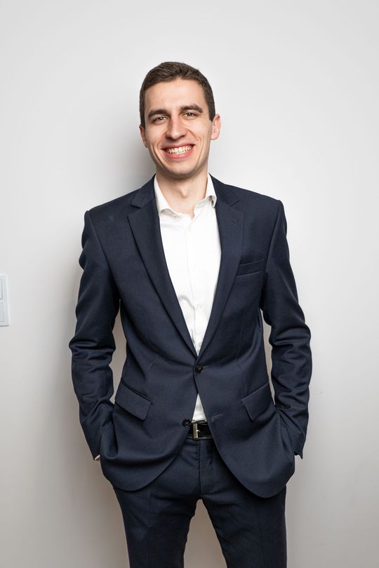 Szymon Śmieszek