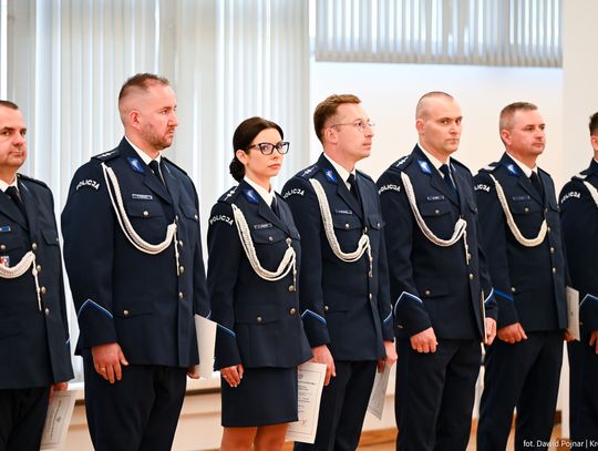 Święto Policji w Krośnie. Awanse, odznaczenia i wyróżnienia dla funkcjonariuszy