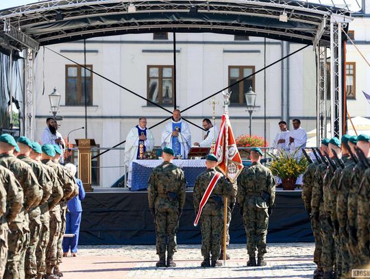 Święto Wojska Polskiego w Krośnie. Uroczystości na Rynku i pod pomnikiem Józefa Piłsudskiego [ZDJĘCIA]