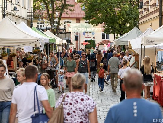 Karpackie Klimaty 2026 rozpoczęte! Krosno znów tętni muzyką i kulturą pogranicza [ZDJĘCIA]