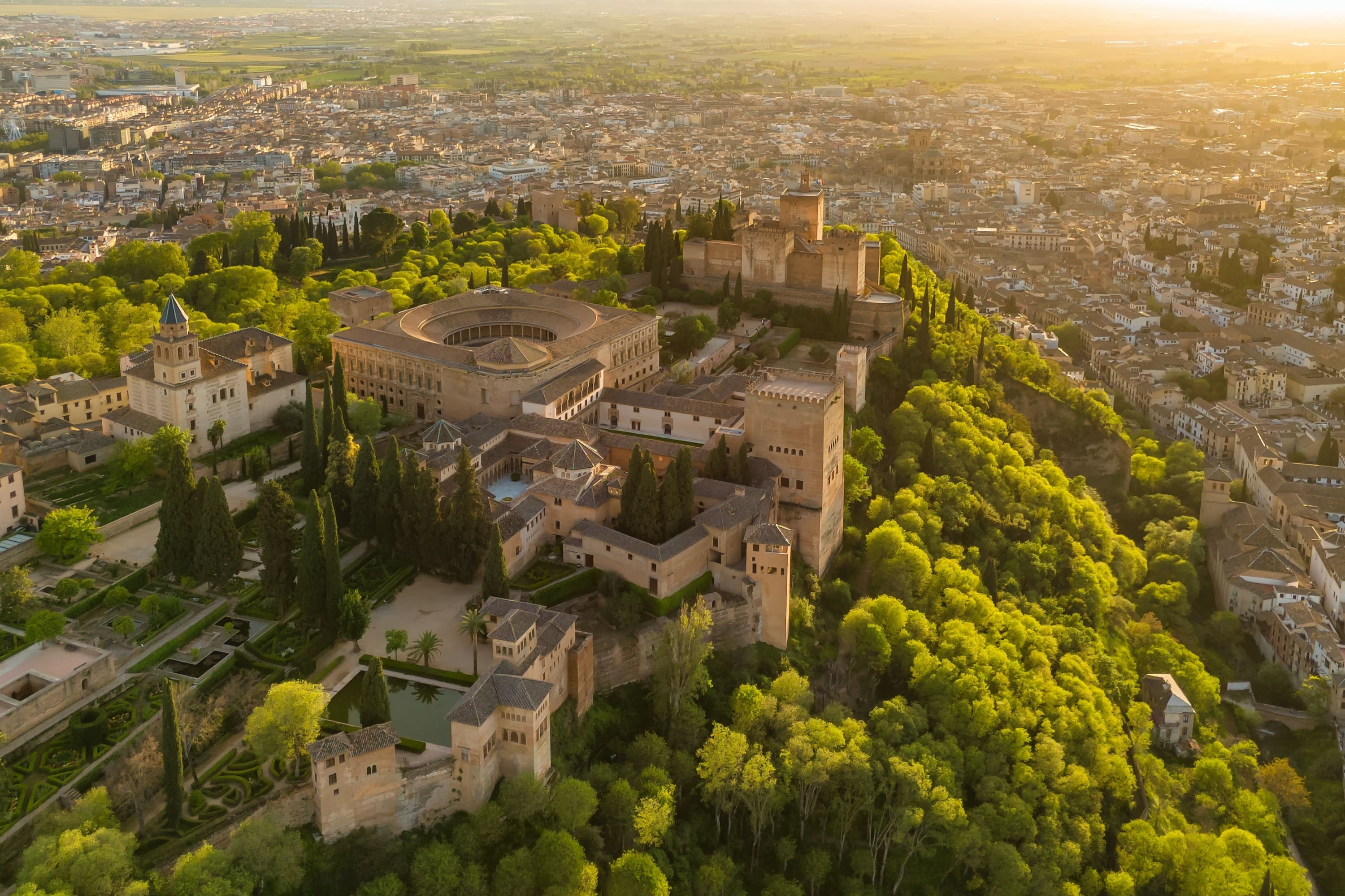 Alhambra, pałac i forteca, Granada, Andaluzja